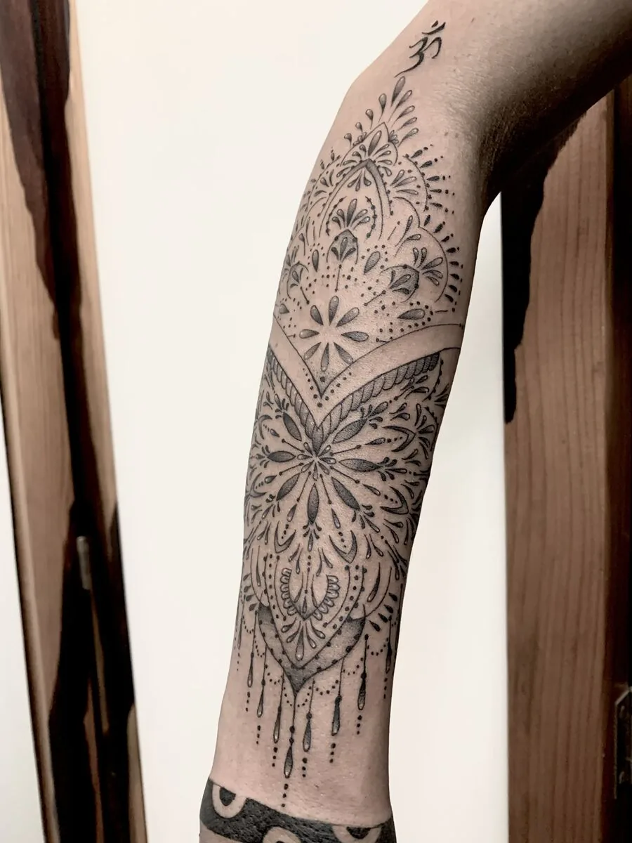 Daniela - tattoo-tulum-daniela-09.webp