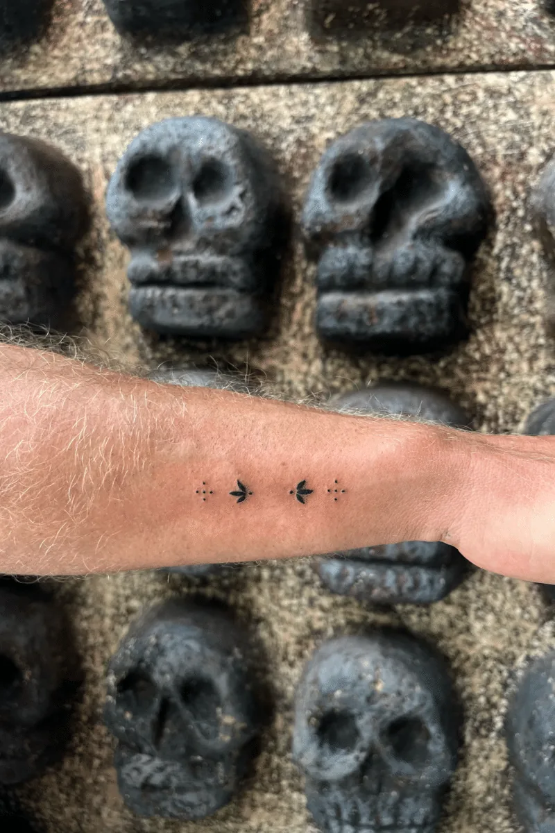 Santiago - santiago-traditional-tattoo-tulum-portfolio-02.webp
